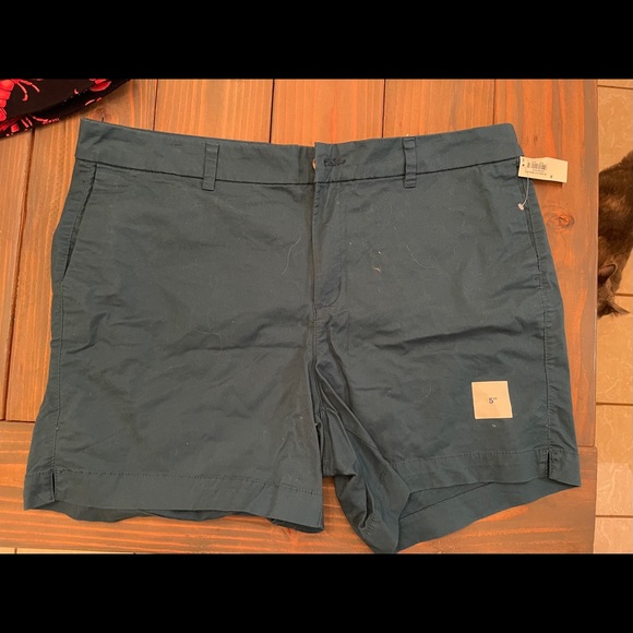 Shorts - Picture 1 of 2